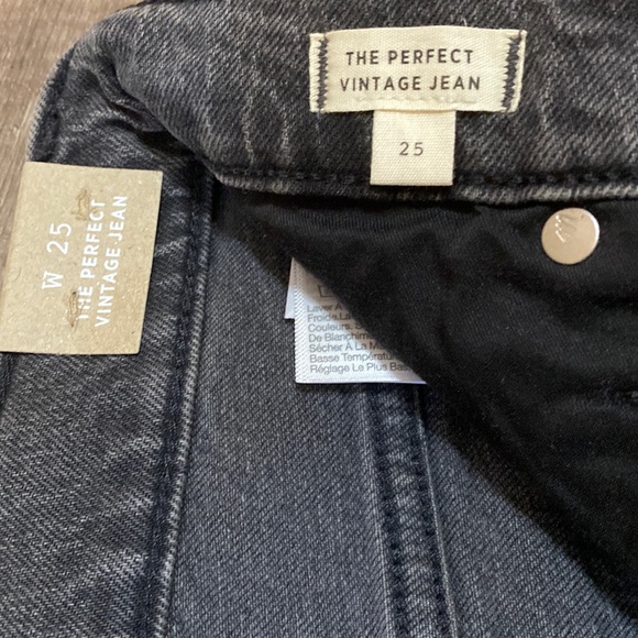 Madewell The Perfect Vintage Jean in Cosner Wash: Knee-Rip Edition size 25 - Picture 10 of 16